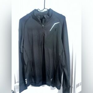 mission women’s medium athletic top